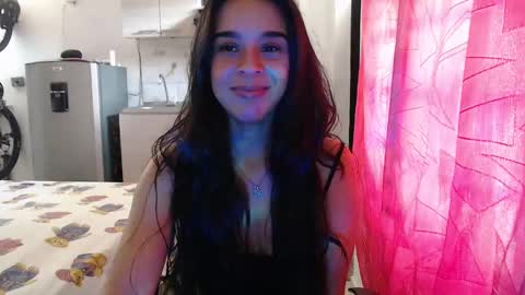 franfinee online show from October 4, 4:22 pm