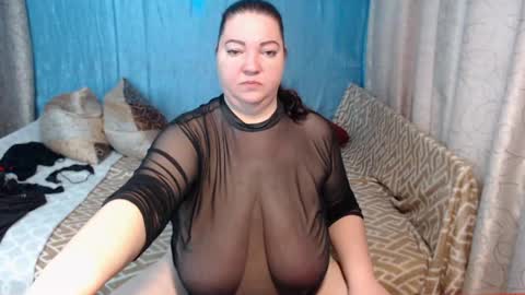 frau_becky online show from December 23, 7:38 am