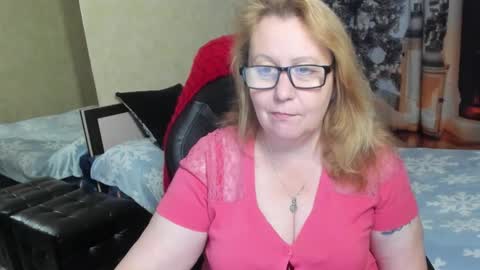 FrauMartha online show from December 19, 1:14 pm