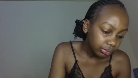 freaky_beauty online show from June 4, 9:08 pm