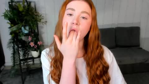 Diyana online show from February 27, 10:31 pm