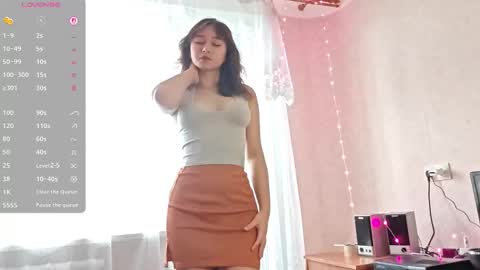 Mia online show from March 19, 8:07 am