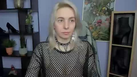 Anne online show from June 2, 6:36 am