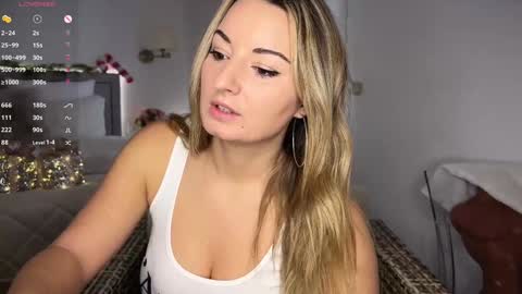 Lola and Jon -  online show from December 17, 12:31 pm