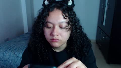 Louise  online show from December 29, 4:05 am