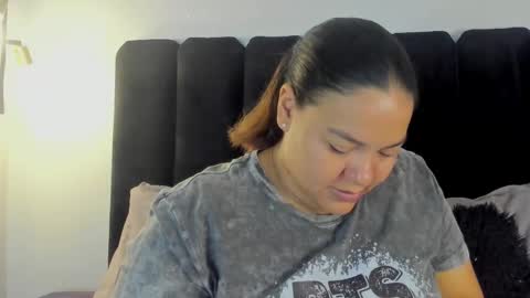 freya_blaze online show from March 26, 4:14 am