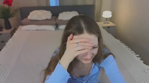 Freya online show from March 10, 5:00 am