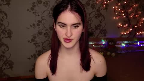 Frida online show from December 18, 7:07 pm