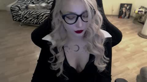 Lilith online show from November 7, 11:49 am