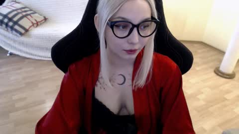 Lilith online show from February 26, 11:11 am