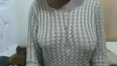 fruity28 online show from October 24, 8:43 am