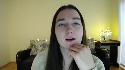 Jaklin online show from February 8, 9:13 am