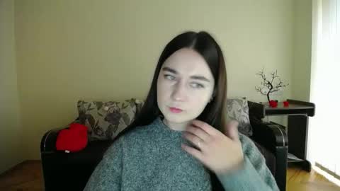 Jaklin online show from October 4, 9:15 am