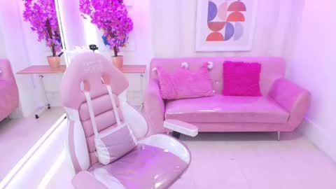 gabby_evanns online show from October 17, 12:08 pm