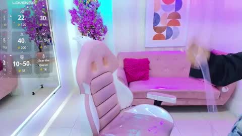 gabby_evanns online show from November 14, 12:05 pm