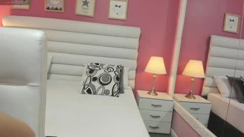 Gabriela salgado online show from January 27, 10:38 am