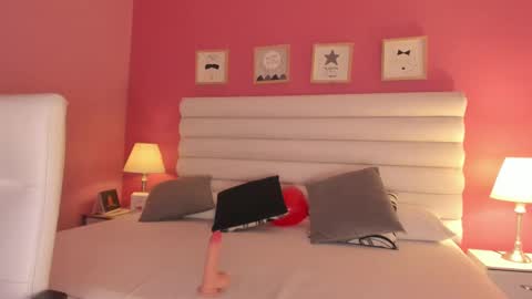 Gabriela salgado online show from February 15, 10:44 am