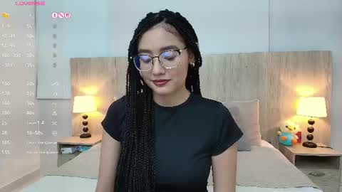 Gabriela Vargas online show from June 15, 3:40 am