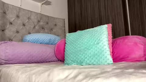 Gabriela Tafur online show from February 16, 4:01 am