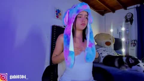 Sara   online show from February 16, 8:55 pm