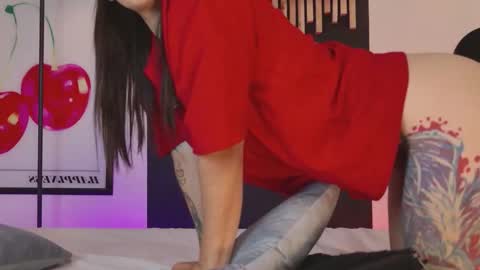 Gaby  online show from December 17, 1:37 pm