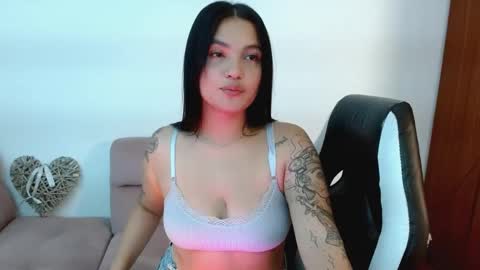 My name is Gabriela.. nice to meet you thumbs up please its very important to me online show from November 18, 3:07 am