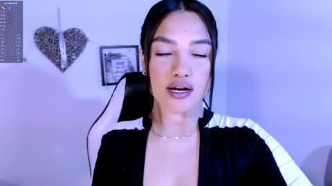 My name is Gabriela.. nice to meet you thumbs up please its very important to me online show from June 1, 9:33 am