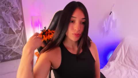 Gabriela online show from October 23, 5:52 pm