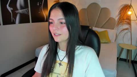 Gaby  online show from November 3, 3:49 pm