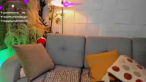 gaia_joness online show from September 13, 8:50 pm