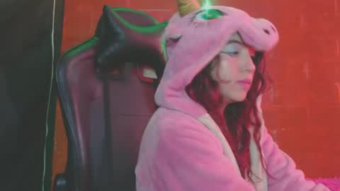 Kate 3 online show from January 6, 7:13 pm