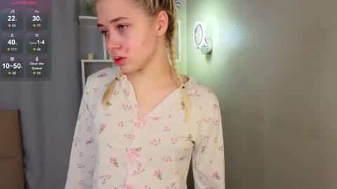 Violla online show from February 17, 4:28 pm