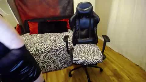 Gartersex online show from March 7, 12:17 am