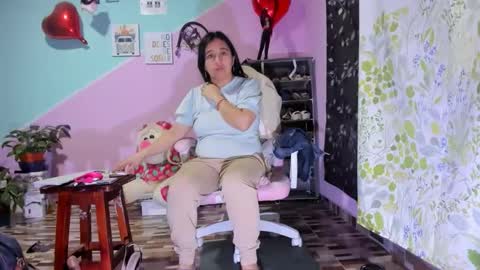 Diana online show from April 9, 11:04 am