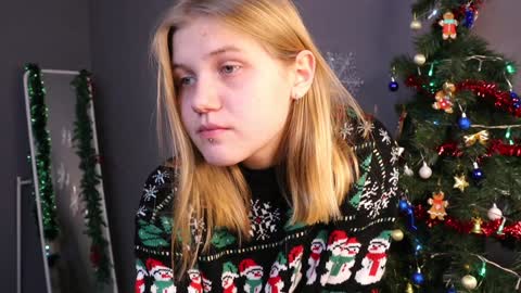 Devona online show from December 27, 3:06 pm