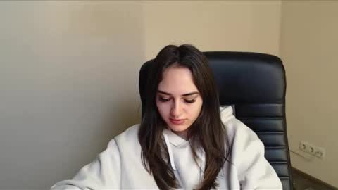 Gemma online show from November 25, 7:54 am