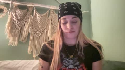 gemmyrosee online show from February 14, 10:17 am