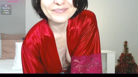 Elena online show from January 6, 1:30 pm