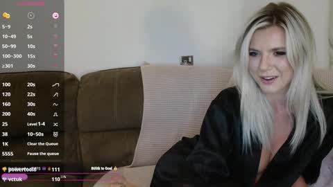 georgialewis online show from September 17, 8:29 pm