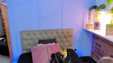 Georgina Coule online show from January 8, 12:05 pm