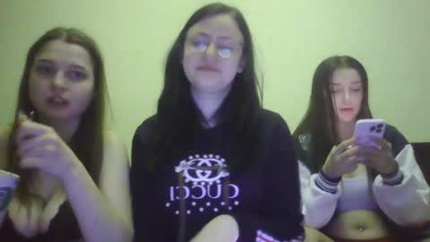 Eva online show from March 3, 6:53 am