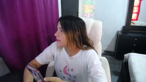 ggemas online show from October 12, 1:46 pm