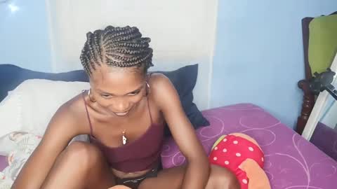 gggloria online show from February 23, 7:02 pm