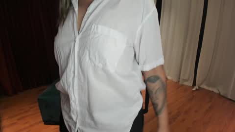 andy online show from February 8, 2:15 am