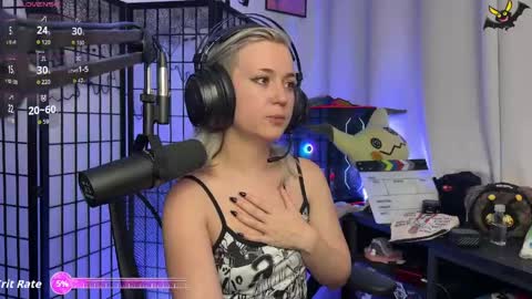 Ghostie online show from April 25, 1:19 am