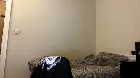 ghostpetal online show from September 22, 10:08 pm