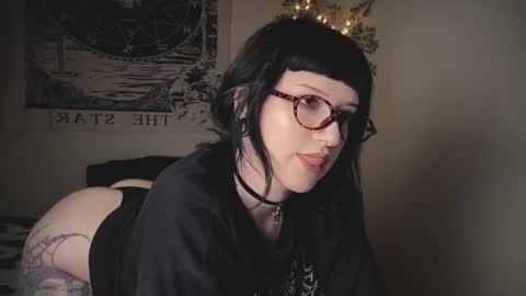 ghoticspectre online show from March 22, 5:08 pm