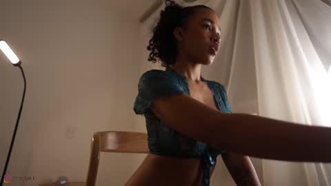 Leo online show from March 7, 11:37 pm