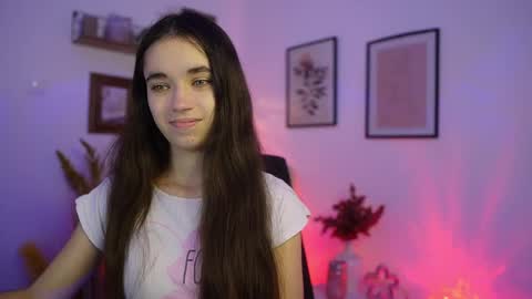 Gia Paige18 online show from November 24, 2:19 pm