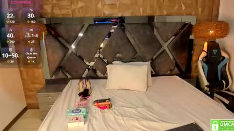 Darlliny online show from February 1, 4:22 am